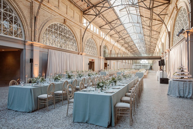 Elegant hall reception setup