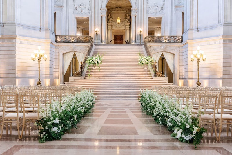 Grand staircase ceremony setting