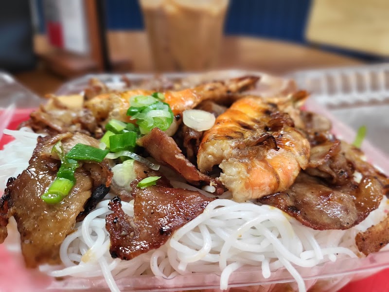 Grilled meats, fresh noodles